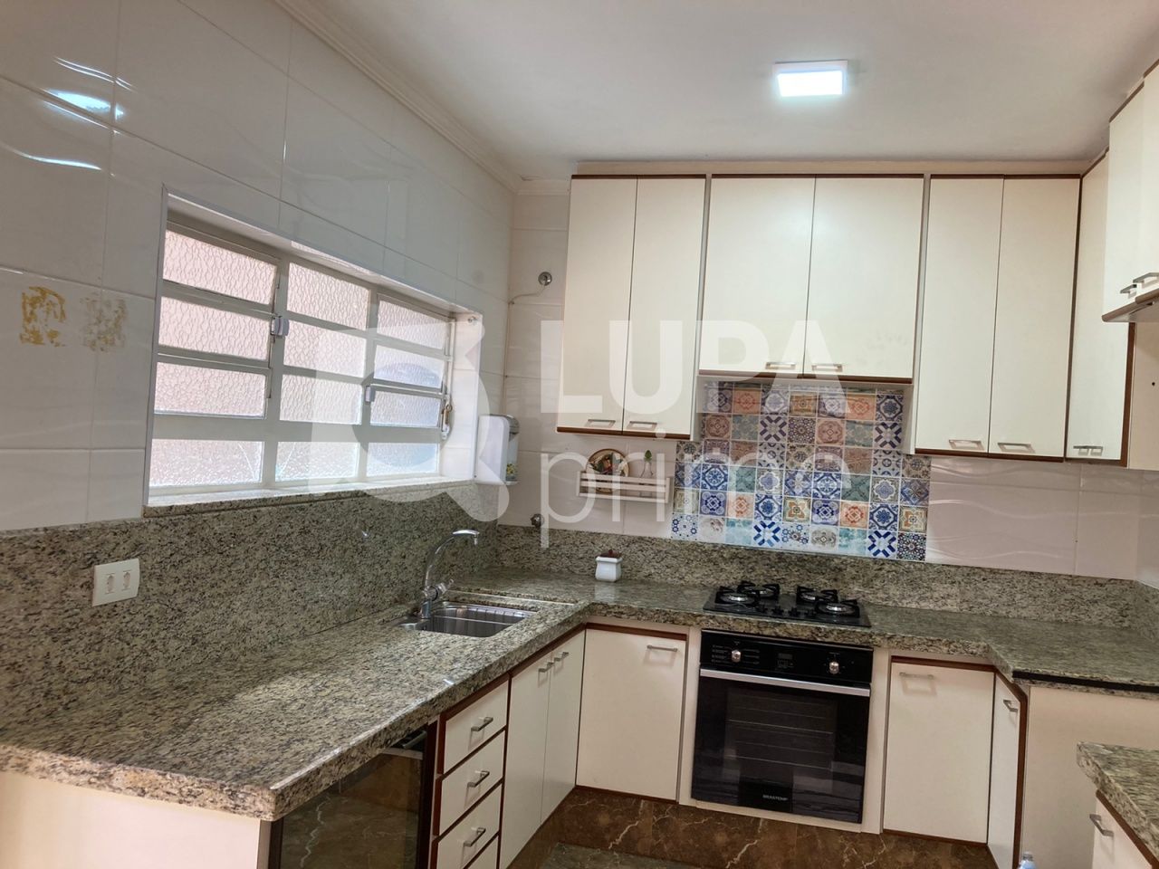 sobrado-venda-sao-paulo-parque-novo-mundo-3dormitorios-1suite-6vagas-240m2-LS38820