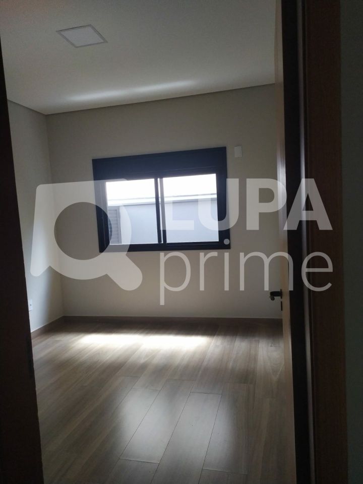 Casa, 3 quartos, 192 m² - Foto 13