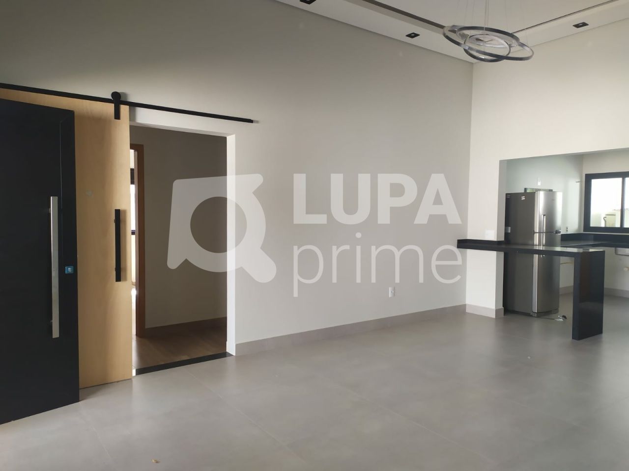 Casa, 3 quartos, 192 m² - Foto 2