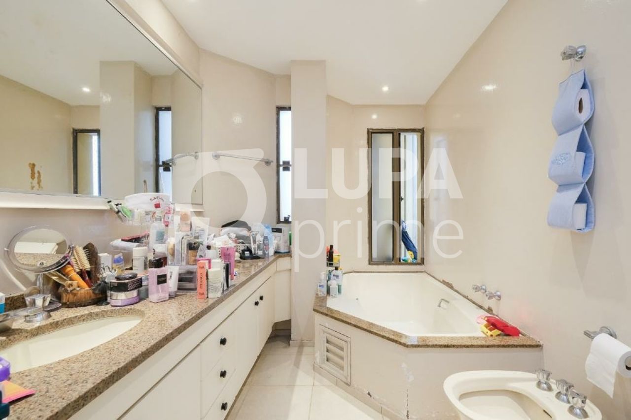 apartamento-venda-sao-paulo-santa-cecilia-4dormitorios-2suites-3vagas-270m2-LS38940