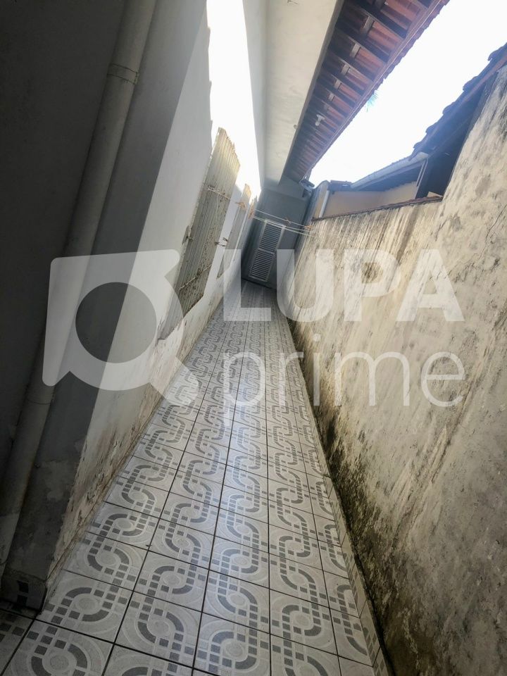 Casa, 3 quartos, 220 m² - Foto 7