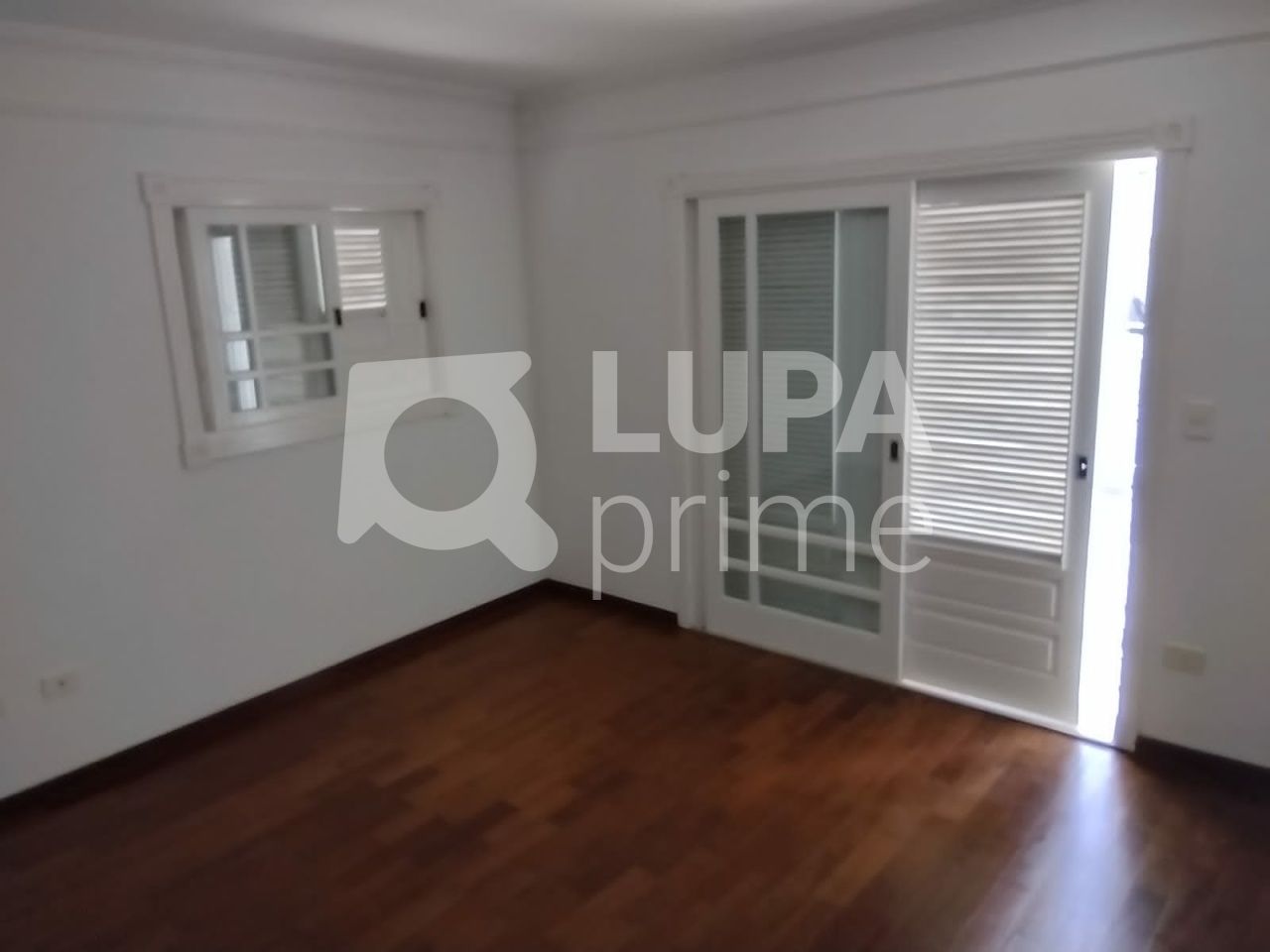 sobrado-venda-sao-paulo-santana-3dormitorios-3suites-3vagas-296m2-LS38991