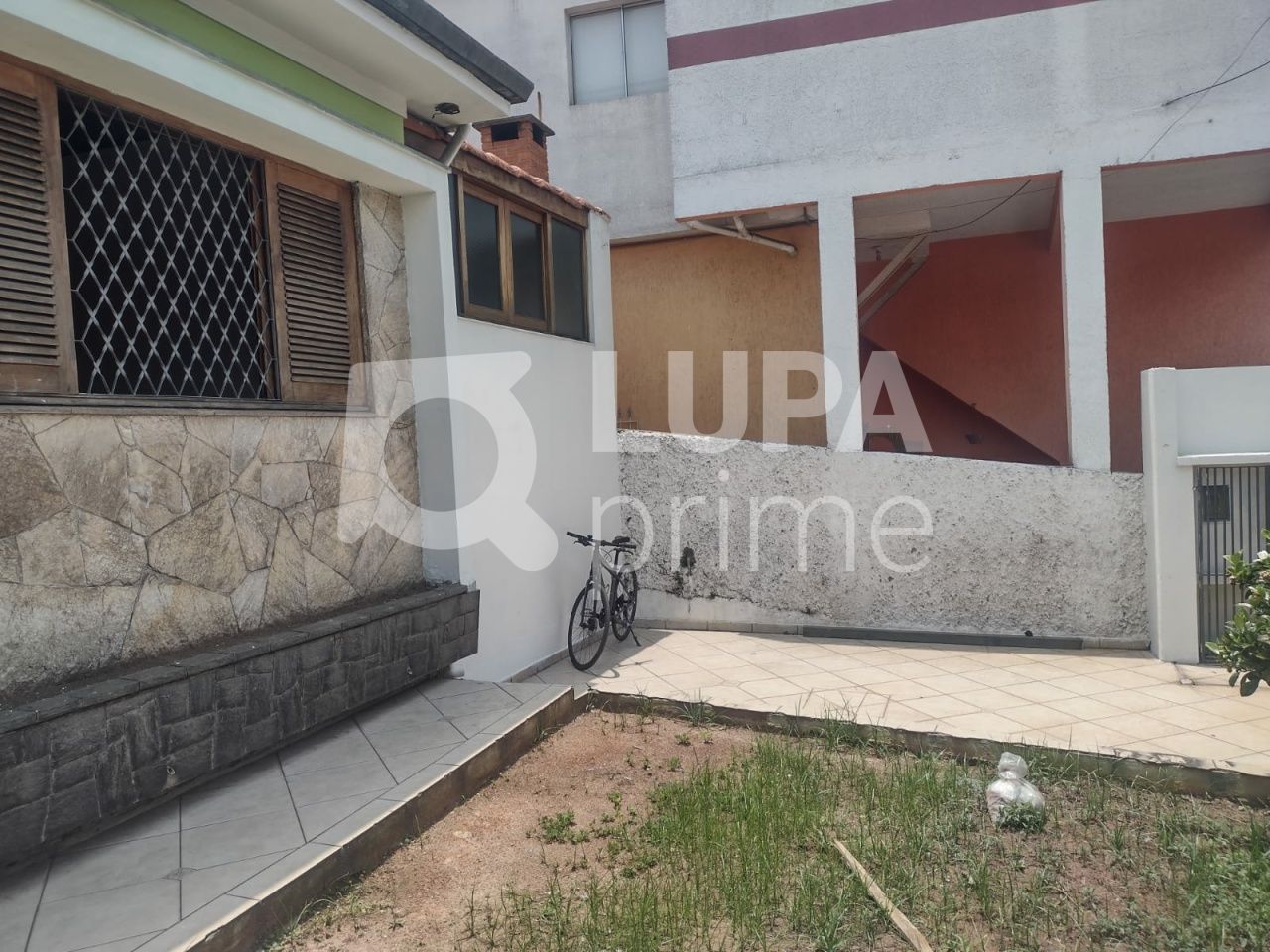 casa-terrea-venda-sao-paulo-piqueri-3dormitorios-1suite-5vagas-135m2-LS39004