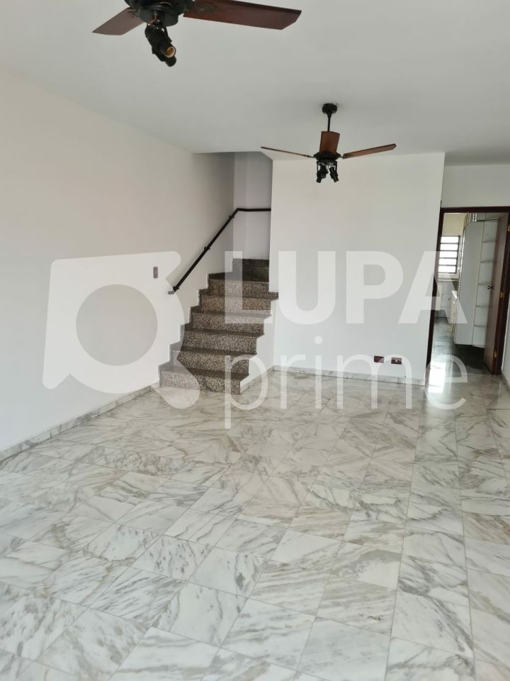 sobrado-venda-sao-paulo-agua-fria-3dormitorios-1suite-3vagas-158m2-LS39026