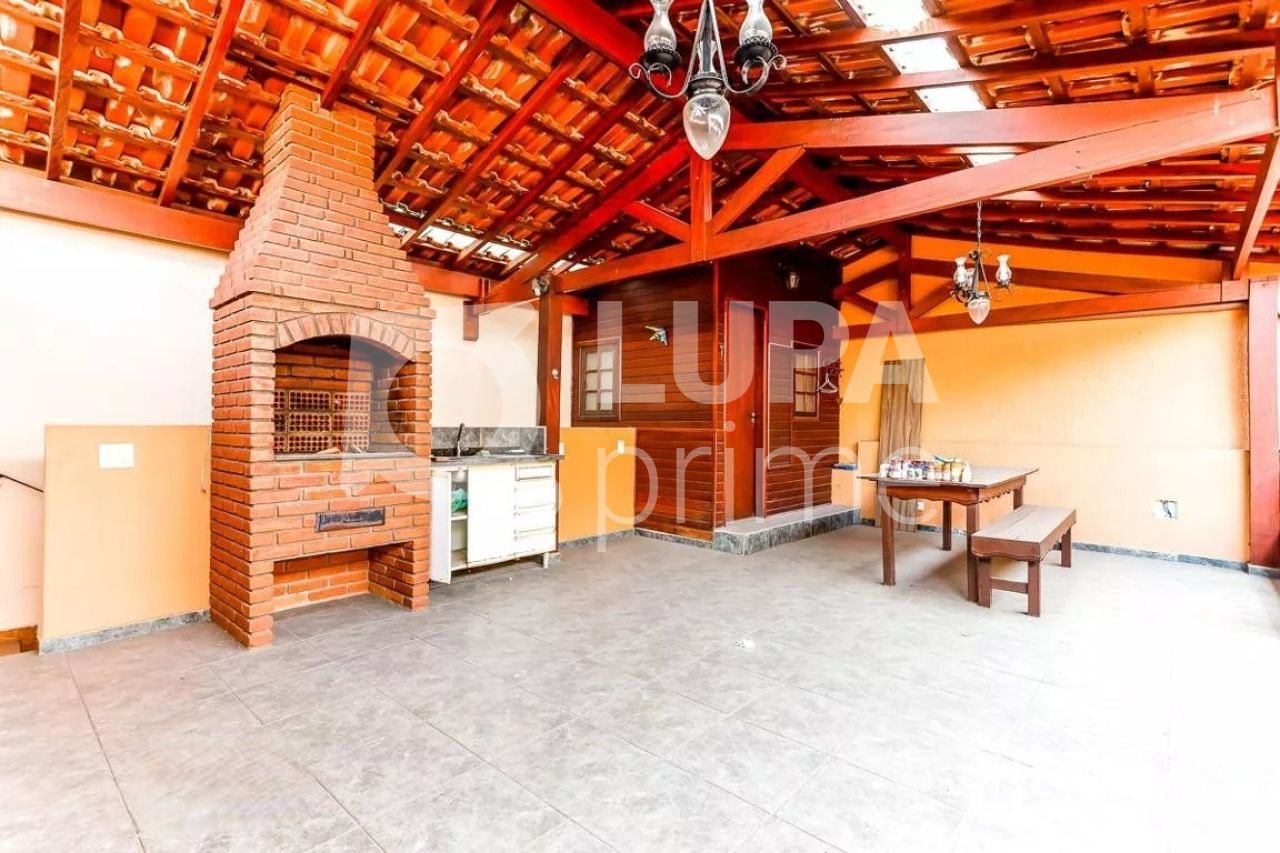 sobrado-venda-sao-paulo-parada-inglesa-4dormitorios-1suite-2vagas-172m2-LS39037