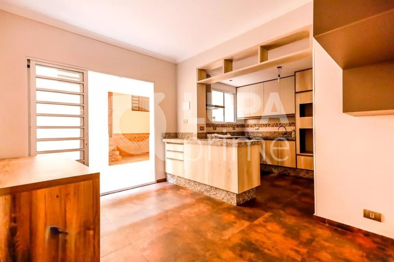 sobrado-venda-sao-paulo-parada-inglesa-4dormitorios-1suite-2vagas-172m2-LS39037