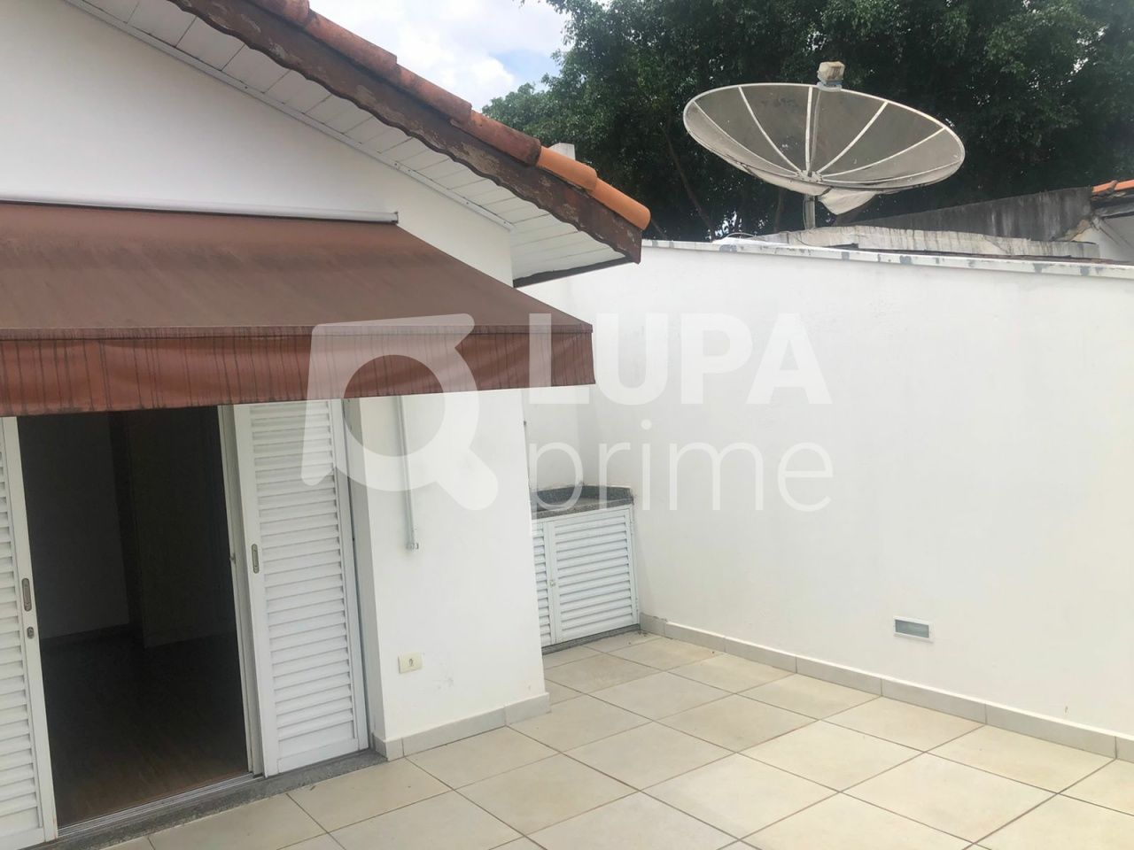 sobrado-venda-sao-paulo-agua-fria-2dormitorios-2suites-2vagas-96m2-LS39100