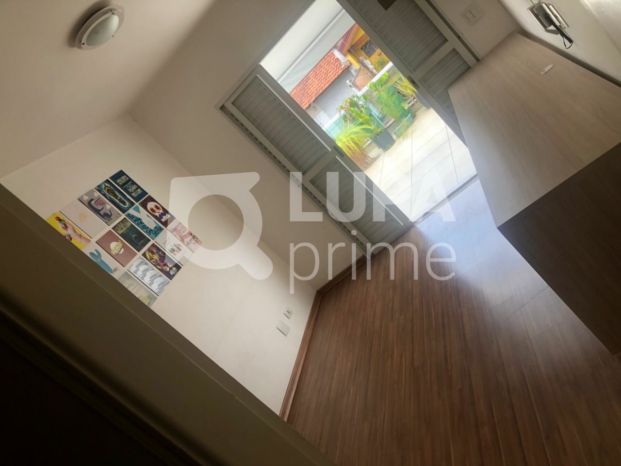 sobrado-venda-sao-paulo-agua-fria-2dormitorios-2suites-2vagas-96m2-LS39100