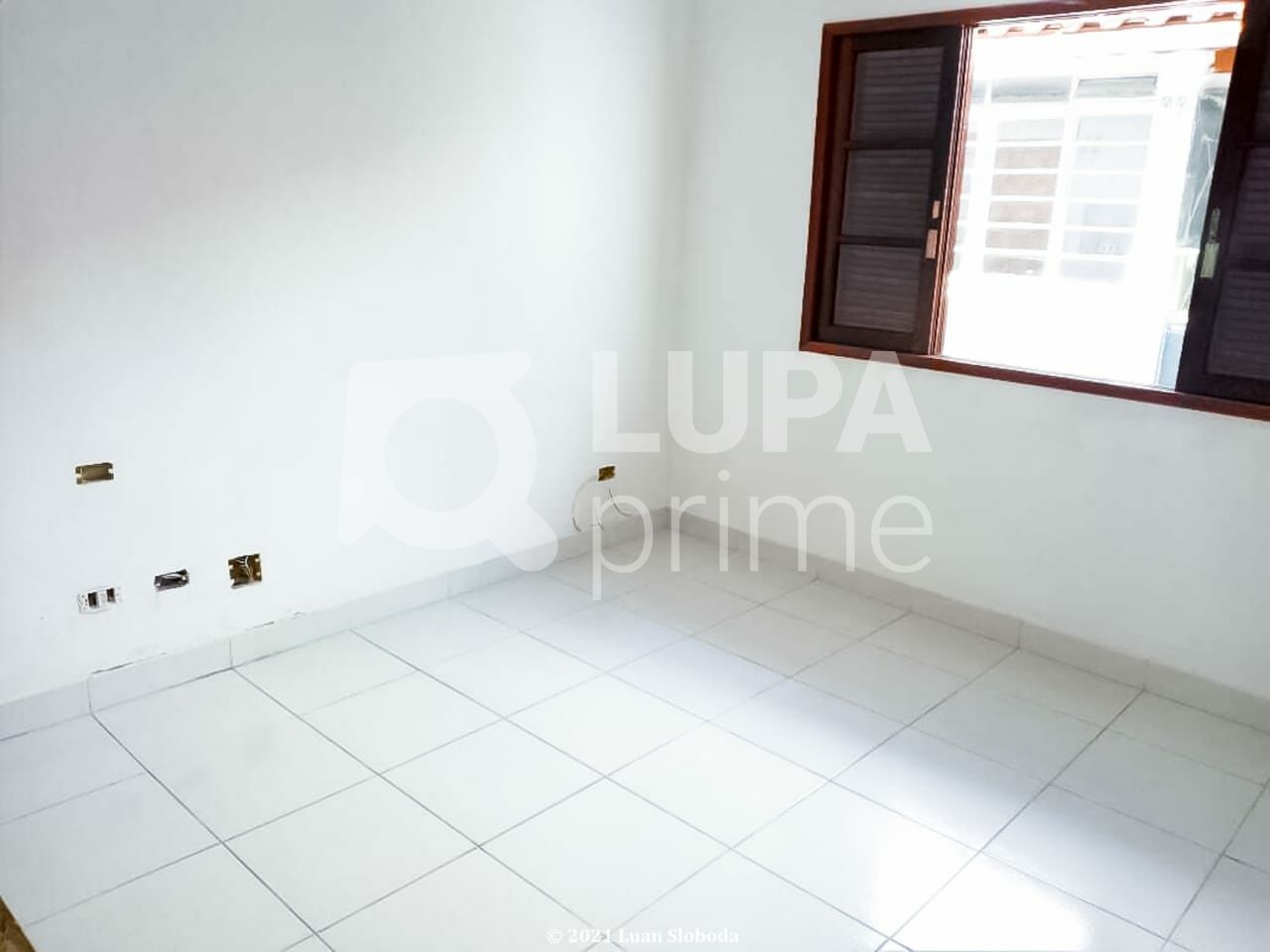 sobrado-venda-sao-paulo-vila-irmaos-arnoni-3dormitorios-5vagas-170m2-LS39191