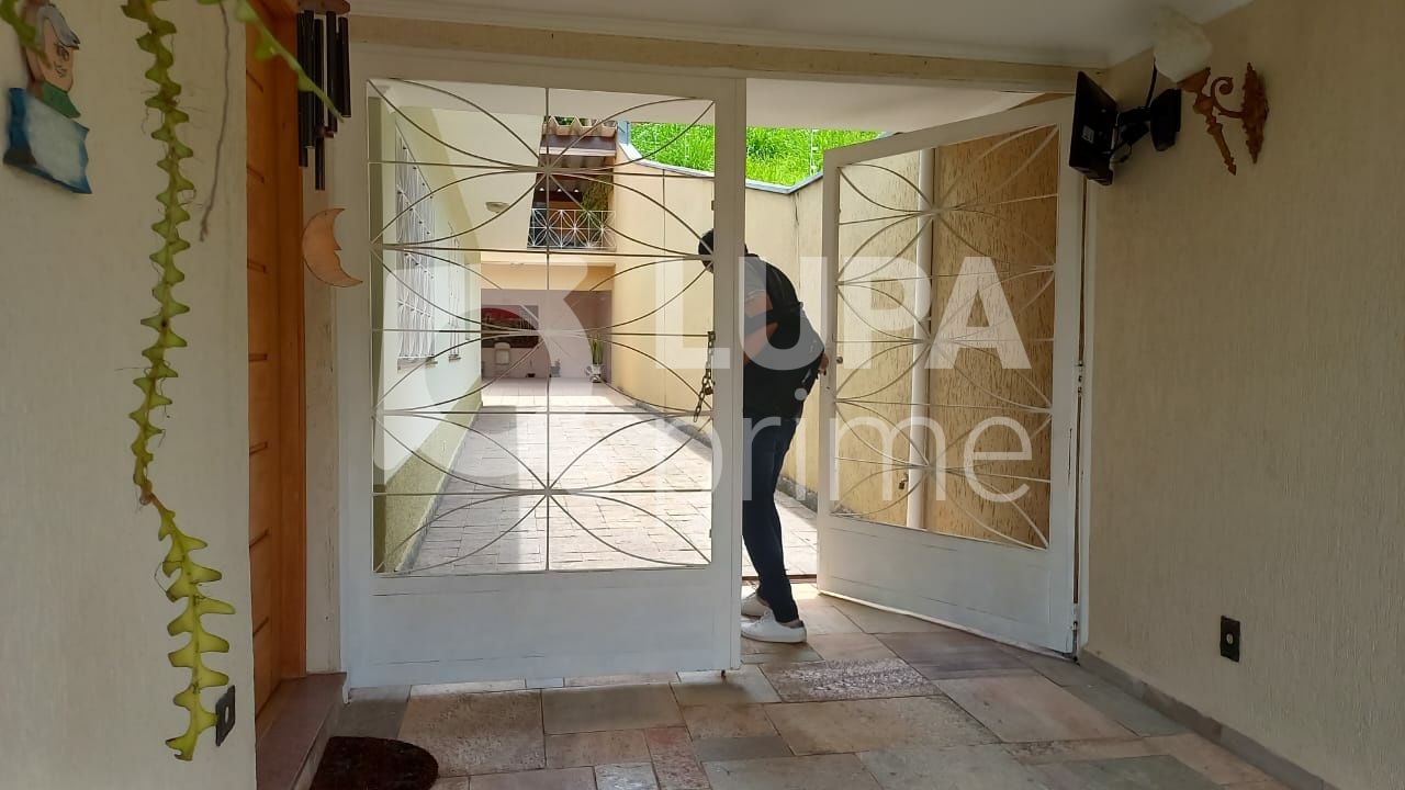 casa-terrea-venda-sao-paulo-vila-irmaos-arnoni-3dormitorios-1suite-10vagas-318m2-LS39213