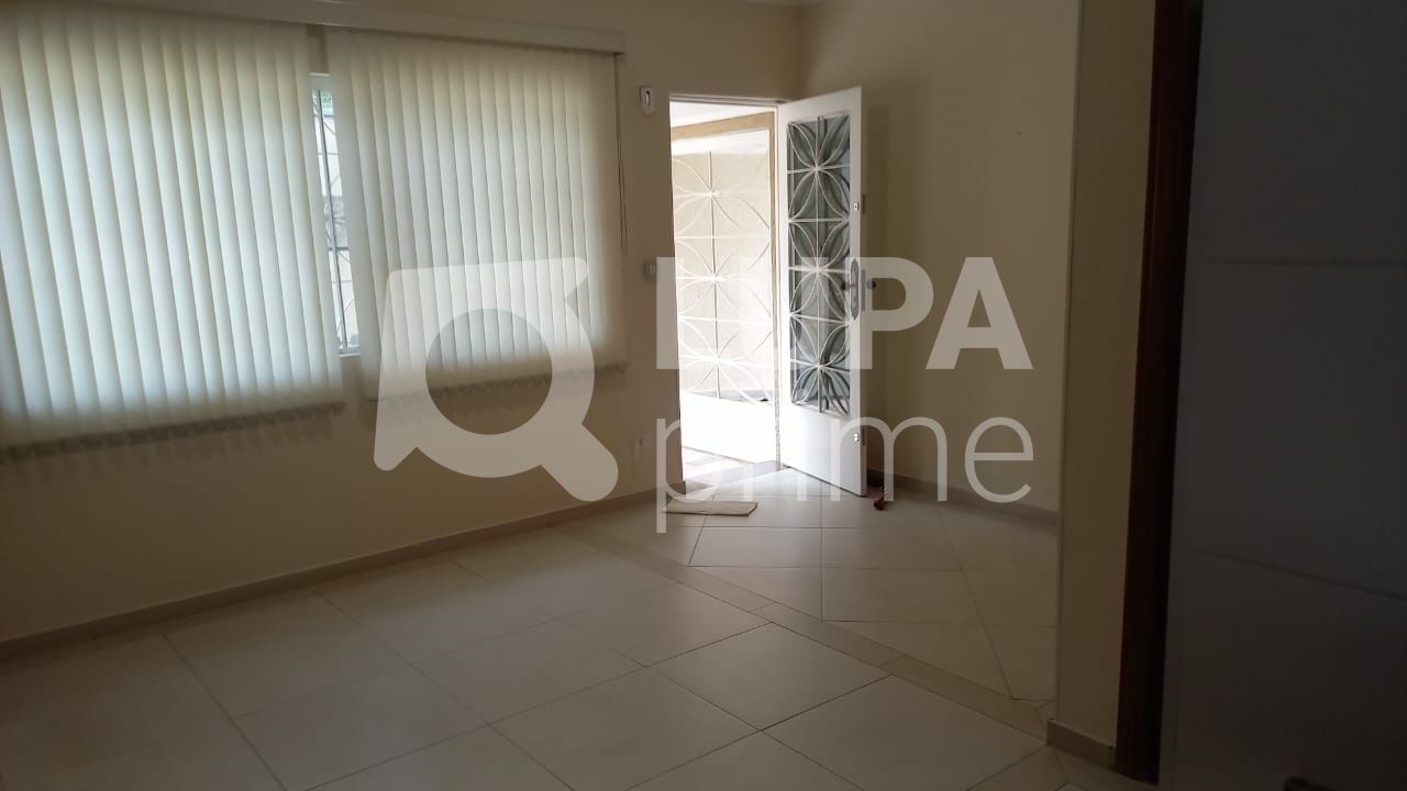 casa-terrea-venda-sao-paulo-vila-irmaos-arnoni-3dormitorios-1suite-10vagas-318m2-LS39213