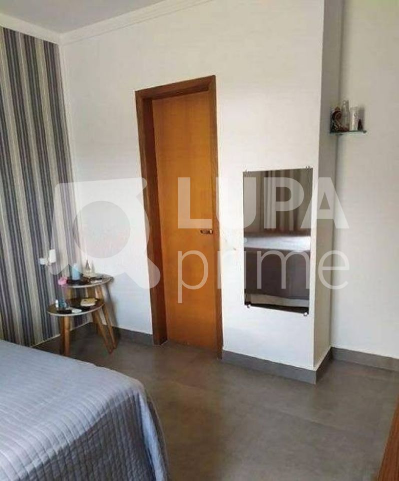 sobrado-venda-sao-paulo-parada-inglesa-3dormitorios-3suites-2vagas-189m2-LS39241