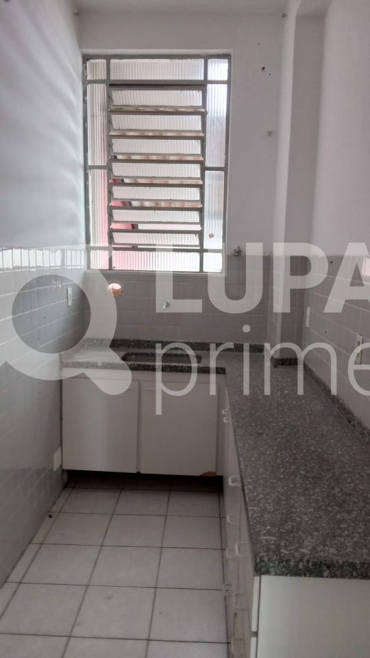 predio-locacao-sao-paulo-parada-inglesa-15vagas-373m2-LS39251