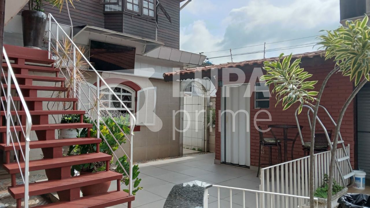 sobrado-venda-sao-paulo-parada-inglesa-5dormitorios-2suites-4vagas-250m2-LS39315