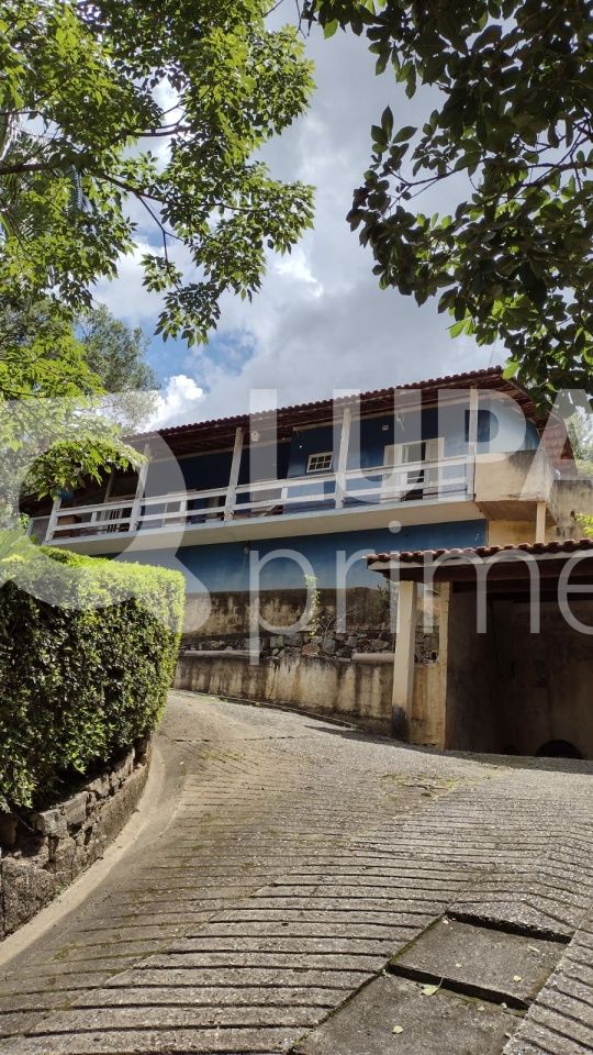 Casa, 3 quartos, 221 m² - Foto 2