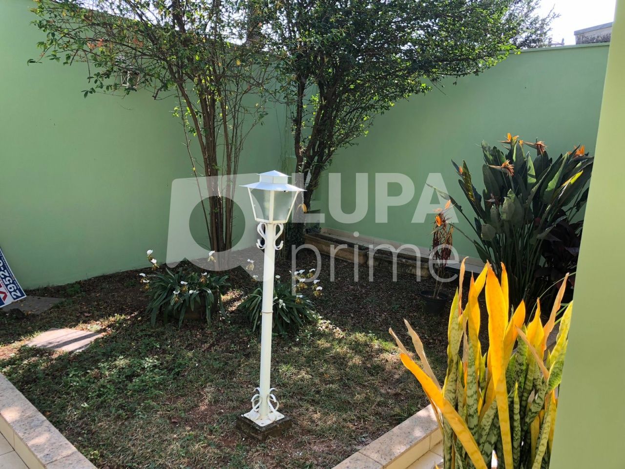 casa-terrea-venda-sao-paulo-jardim-apuana-2dormitorios-2suites-3vagas-134m2-LS39337