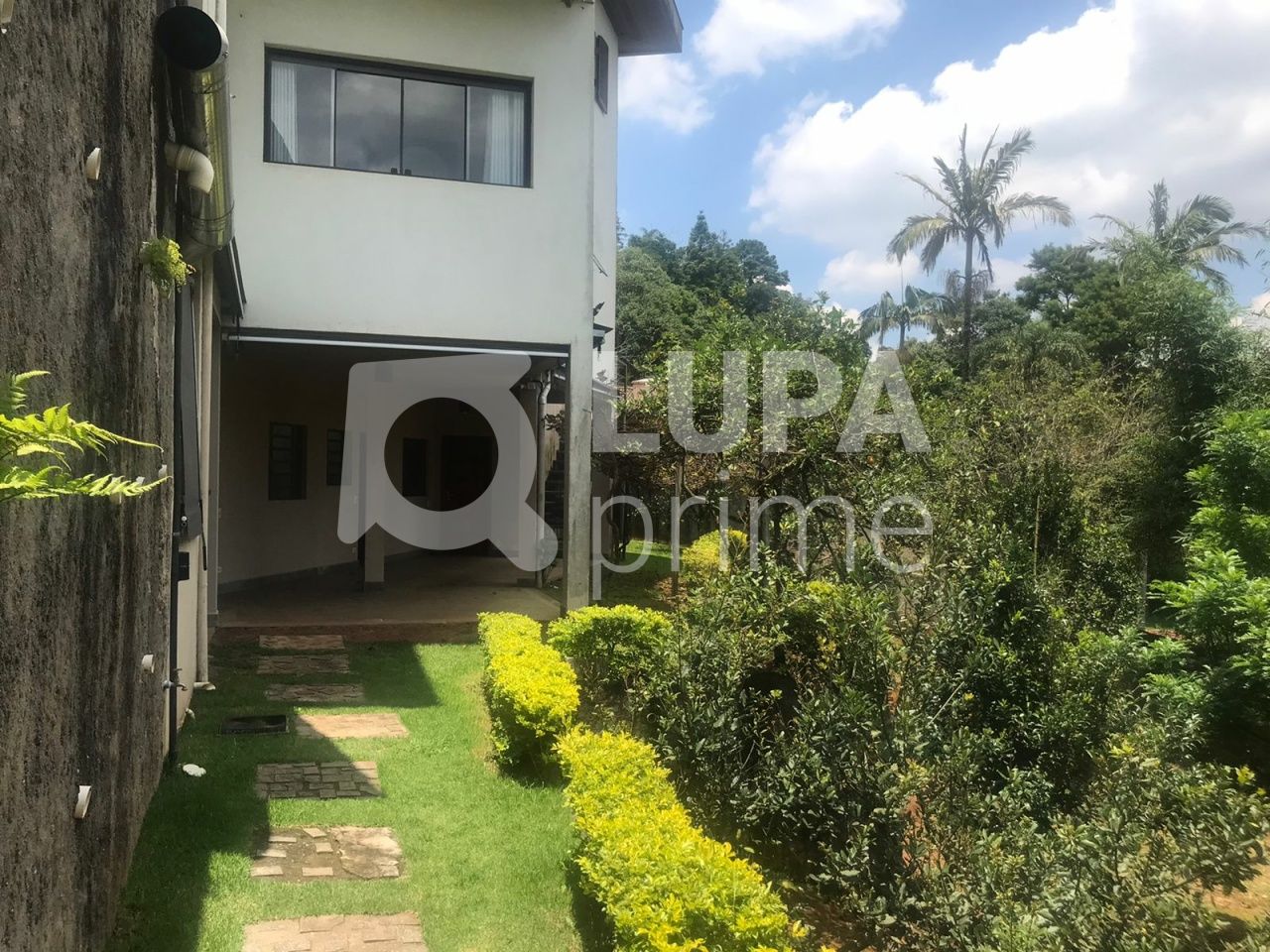 Casa, 4 quartos, 358 m² - Foto 2