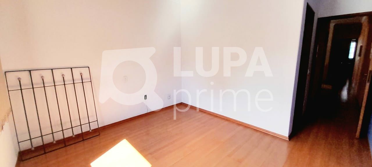 sobrado-venda-sao-paulo-parque-mandaqui-4dormitorios-2suites-3vagas-174m2-LS39370