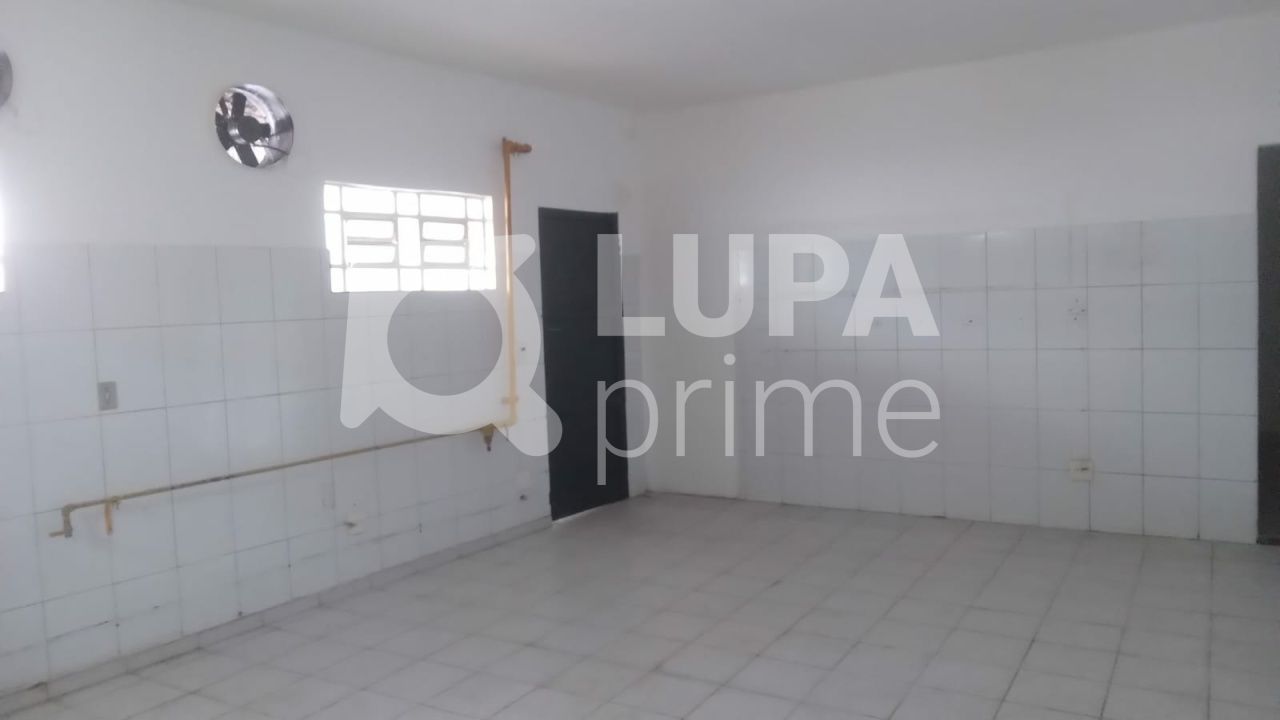 Prédio Inteiro para alugar, 275m² - Foto 23