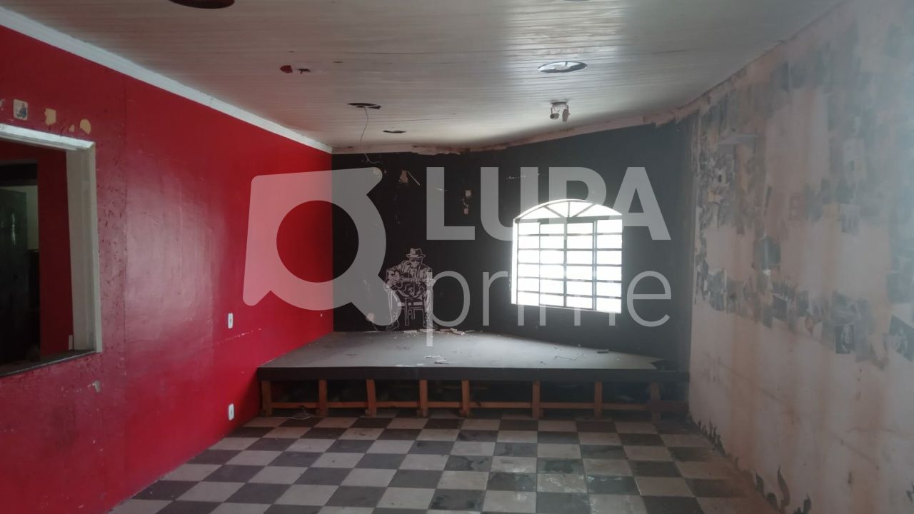 Prédio Inteiro para alugar, 275m² - Foto 26