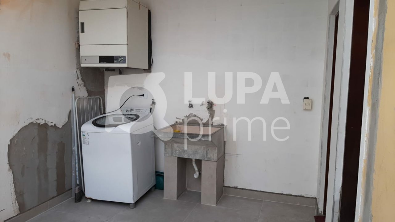 sobrado-venda-sao-paulo-vila-mazzei-3dormitorios-1suite-2vagas-137m2-LS39651