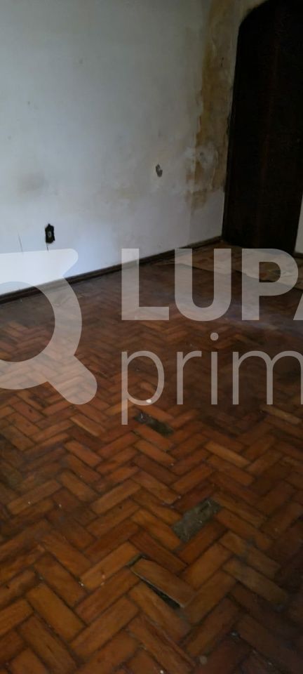 casa-terrea-venda-sao-paulo-vila-romana-3dormitorios-3suites-2vagas-228m2-LS39693