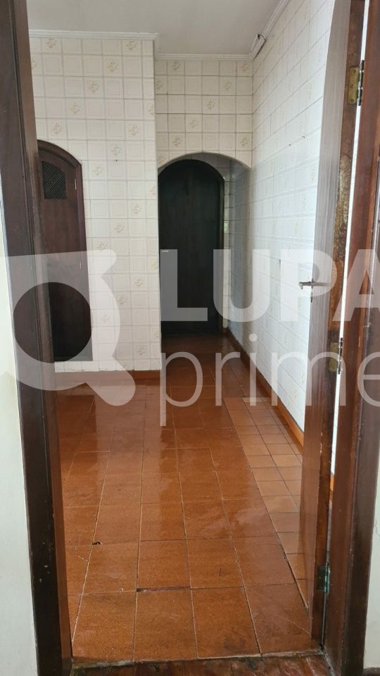 casa-terrea-venda-sao-paulo-vila-romana-3dormitorios-3suites-2vagas-228m2-LS39693