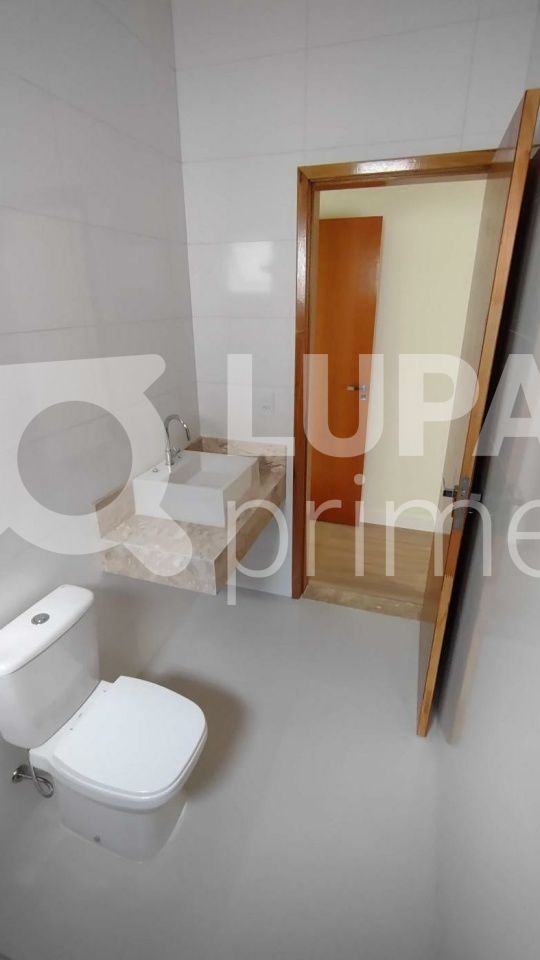 sobrado-venda-sao-paulo-jardim-guapira-3dormitorios-3suites-3vagas-140m2-LS39718