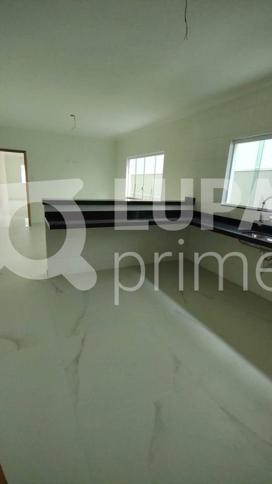 sobrado-venda-sao-paulo-jardim-guapira-3dormitorios-3suites-3vagas-140m2-LS39718