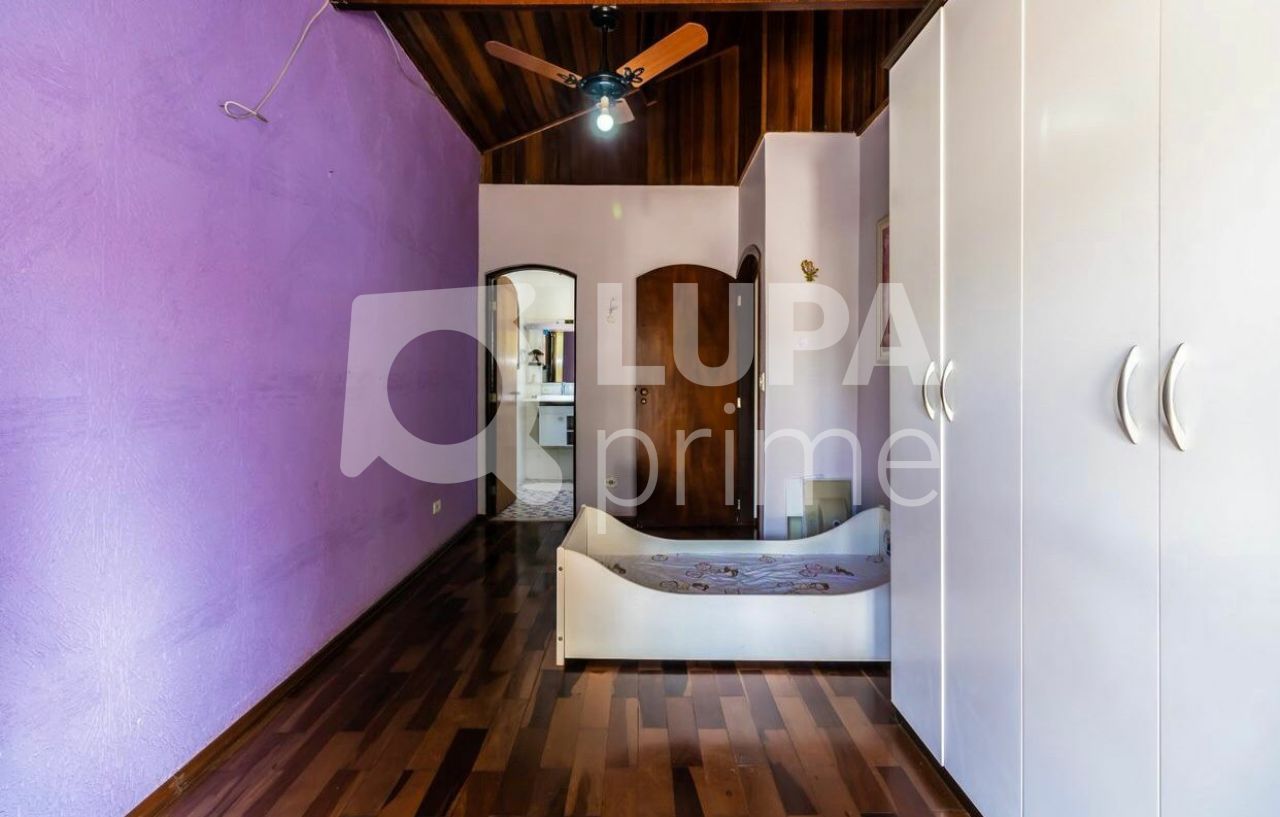 Casa à venda com 3 quartos, 500m² - Foto 16