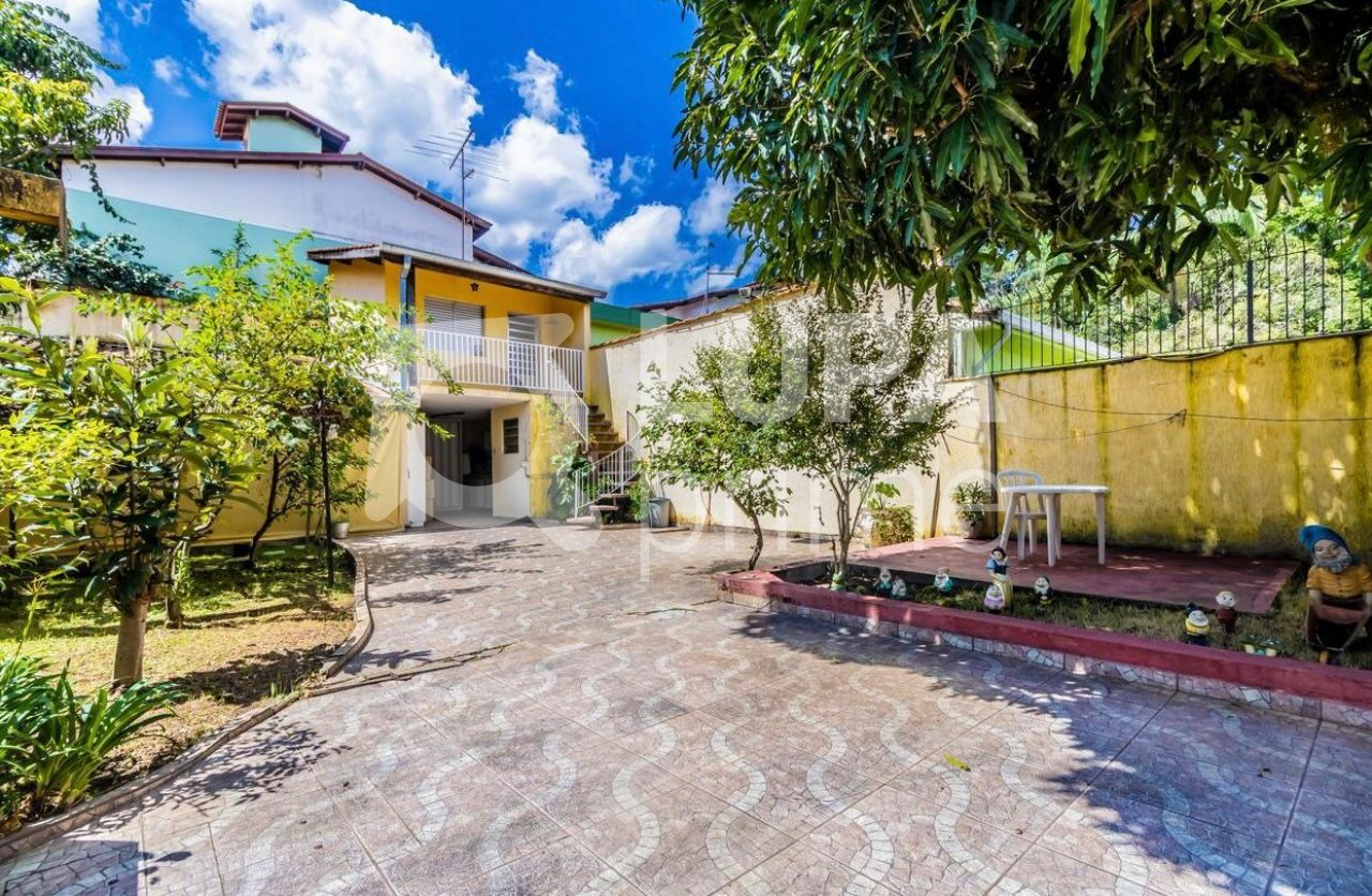 Casa à venda com 3 quartos, 500m² - Foto 7