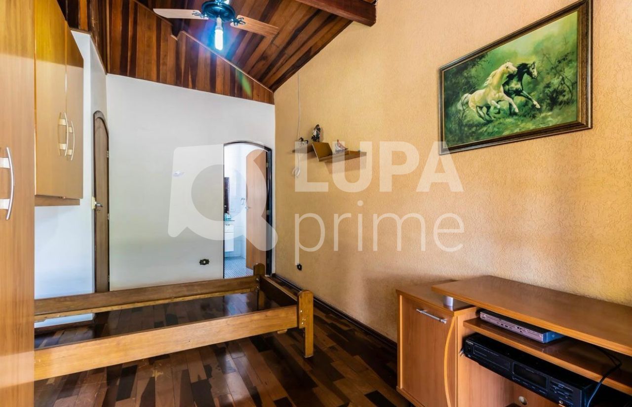 Casa à venda com 3 quartos, 500m² - Foto 30
