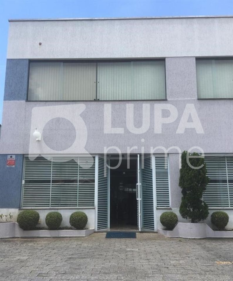 conj-comercial-locacao-sao-paulo-vila-vitorio-mazzei-3vagas-80m2-LS39786