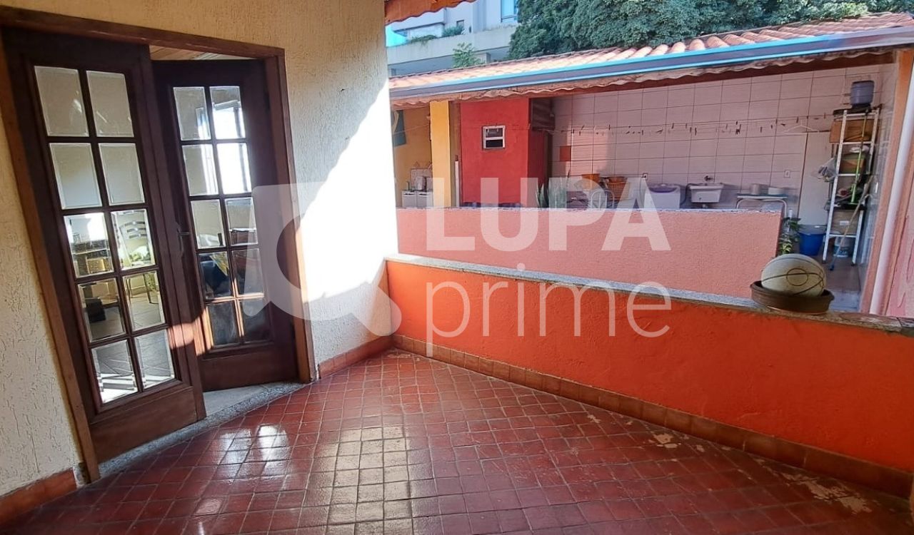 sobrado-venda-sao-paulo-santana-2dormitorios-2suites-3vagas-200m2-LS39797