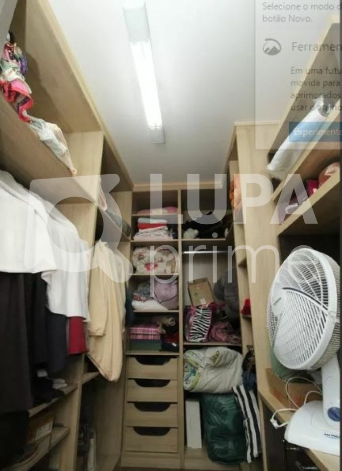 Casa, 4 quartos, 338 m² - Foto 31