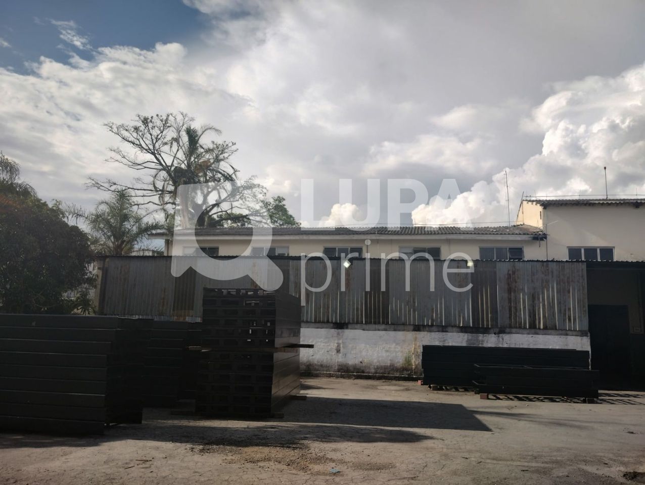 Depósito-Galpão, 4000 m² - Foto 1