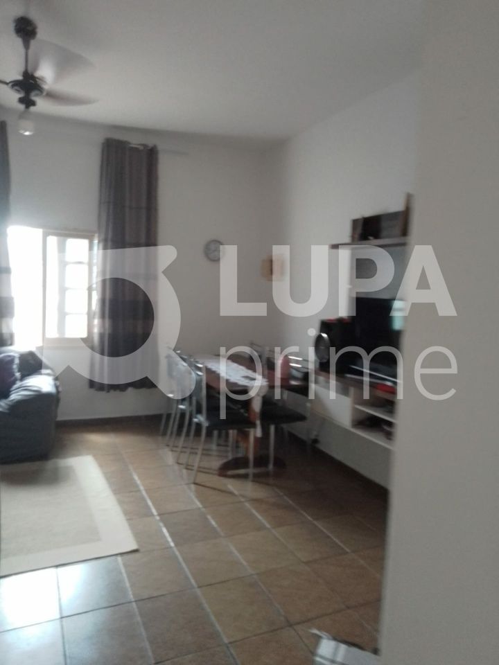 Casa, 2 quartos, 210 m² - Foto 4