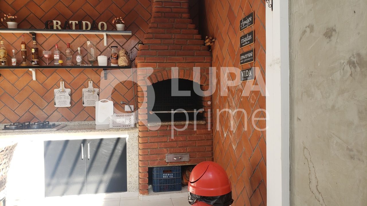 sobrado-venda-sao-paulo-vila-santa-terezinha-zona-norte-3dormitorios-1suite-4vagas-212m2-LS39927