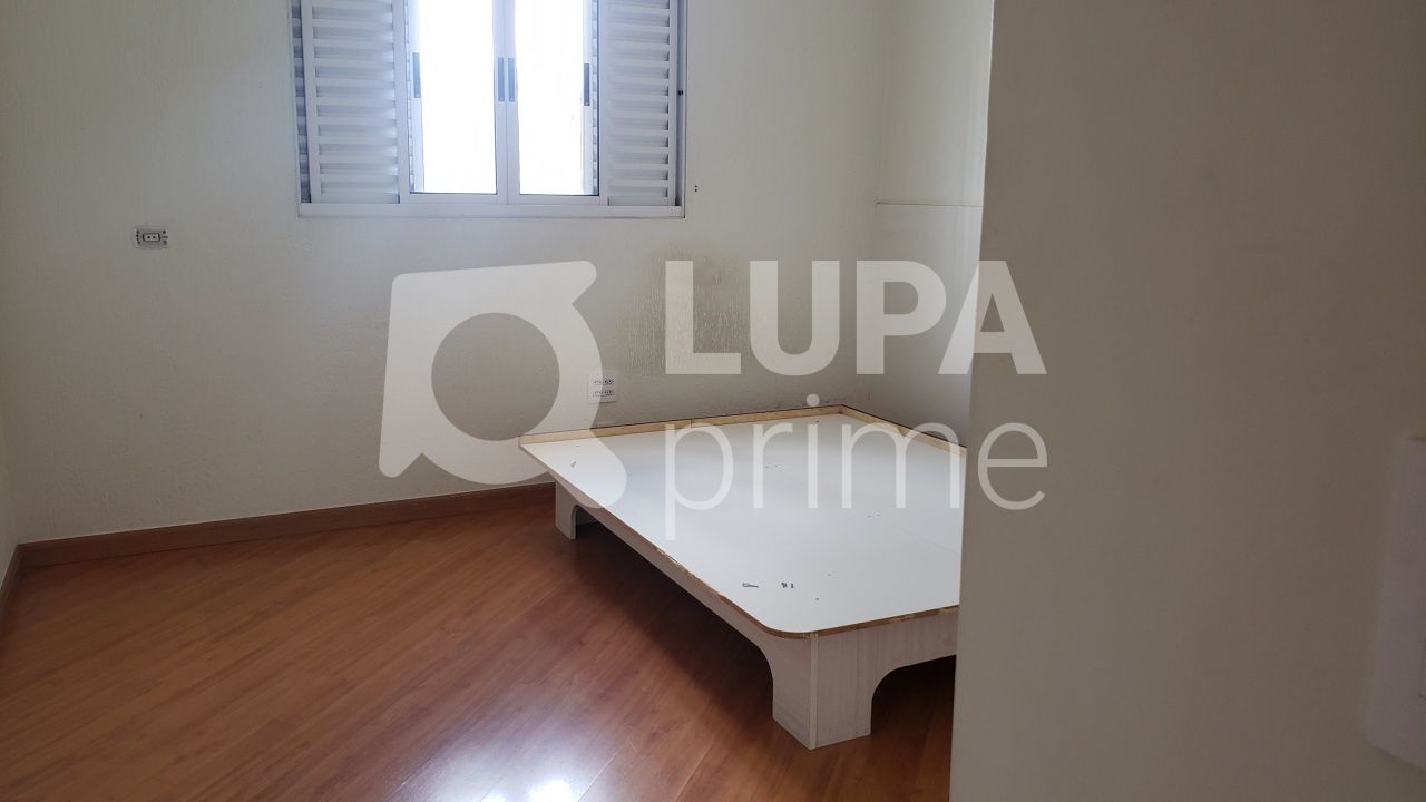 sobrado-venda-sao-paulo-vila-santa-terezinha-zona-norte-3dormitorios-1suite-4vagas-212m2-LS39927