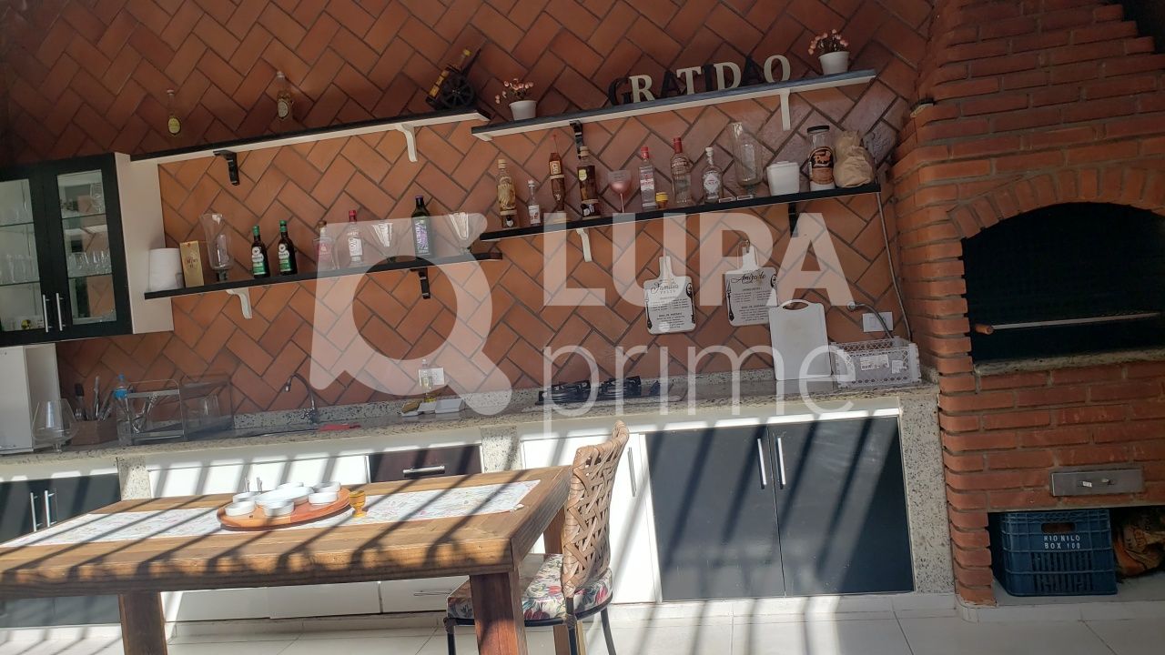 sobrado-venda-sao-paulo-vila-santa-terezinha-zona-norte-3dormitorios-1suite-4vagas-212m2-LS39927