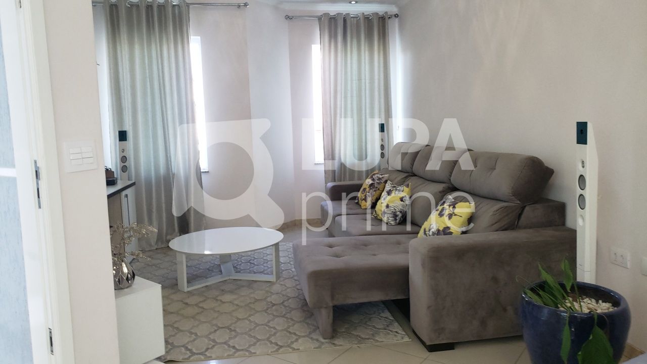 sobrado-venda-sao-paulo-vila-santa-terezinha-zona-norte-3dormitorios-1suite-4vagas-212m2-LS39927