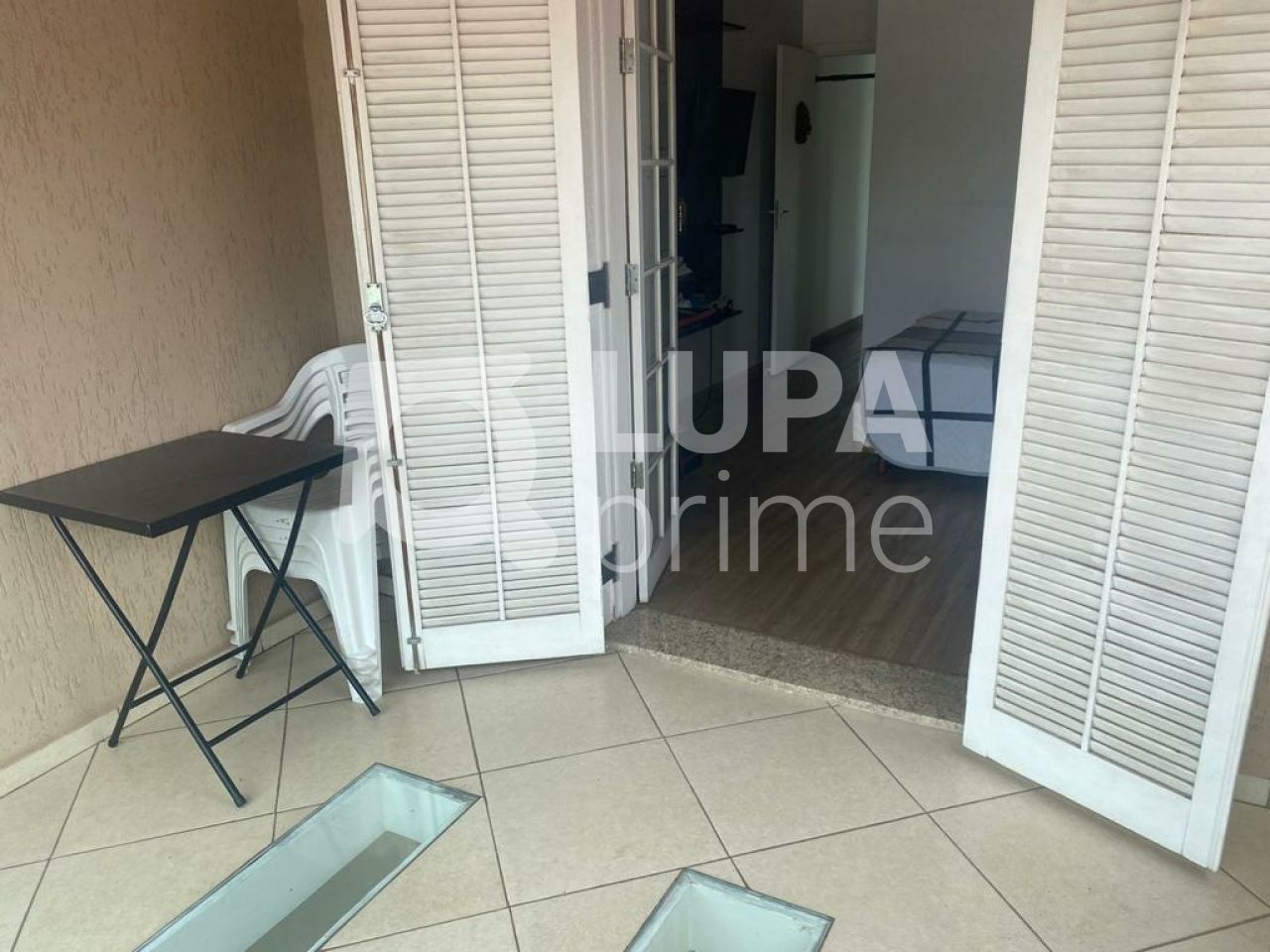 sobrado-venda-sao-paulo-vila-mazzei-3dormitorios-2suites-2vagas-260m2-LS39937