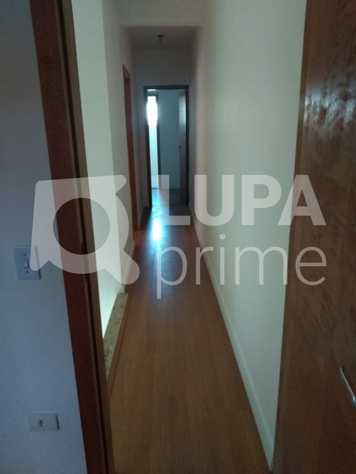 sobrado-venda-sao-paulo-jardim-virginia-bianca-3dormitorios-3suites-5vagas-183m2-LS39969