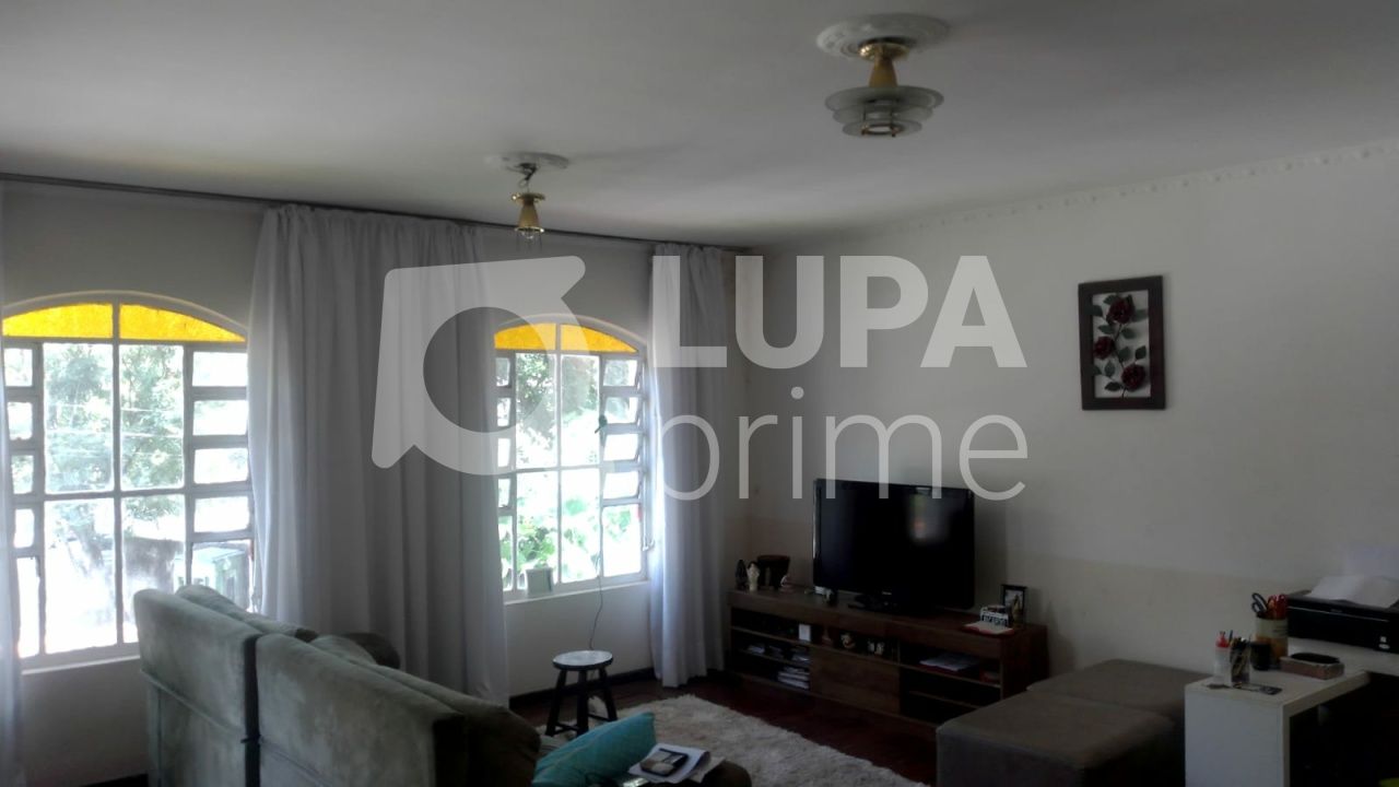 casa-terrea-locacao-sao-paulo-lauzane-paulista-3dormitorios-1suite-4vagas-160m2-LS39981