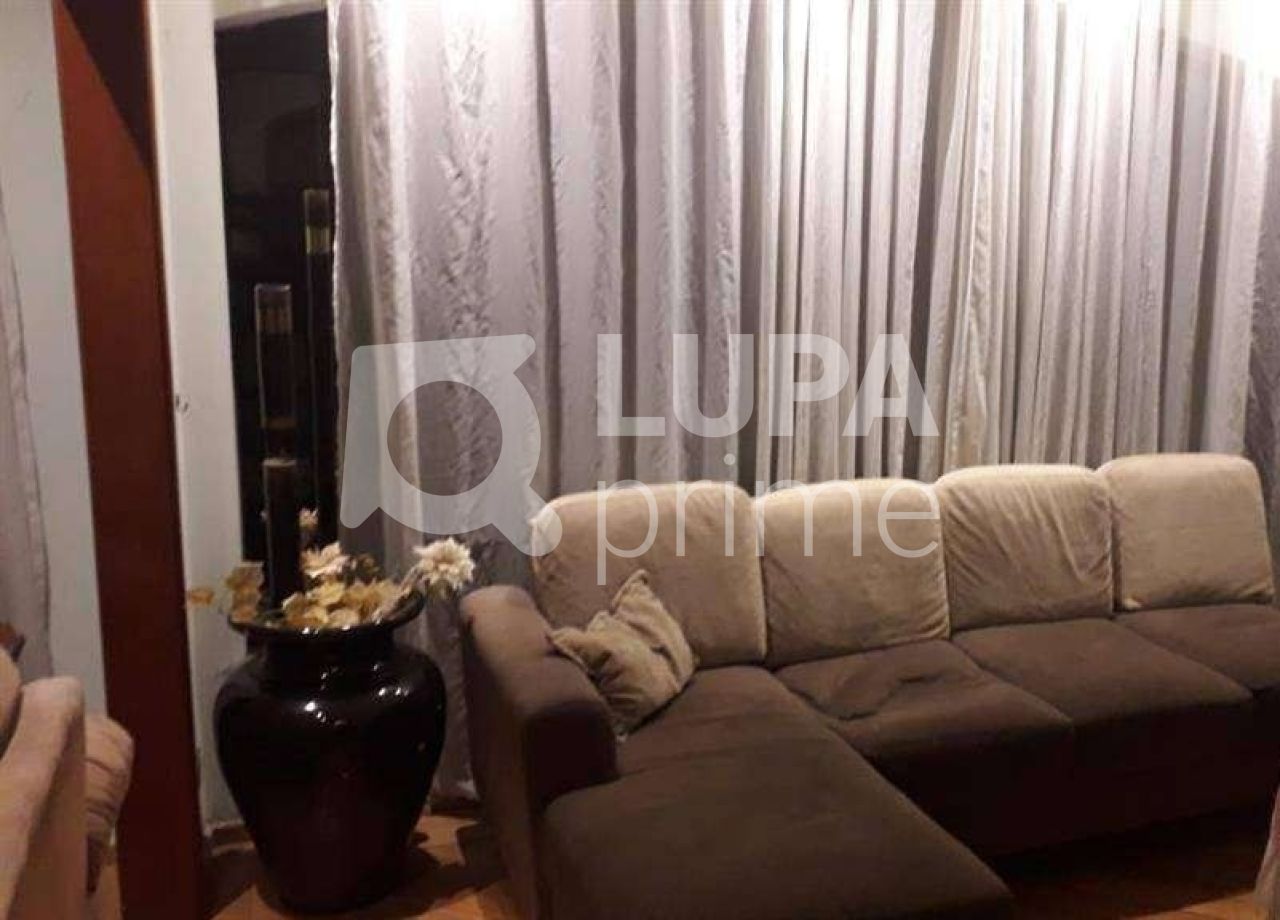 Casa à venda com 6 quartos, 275m² - Foto 10