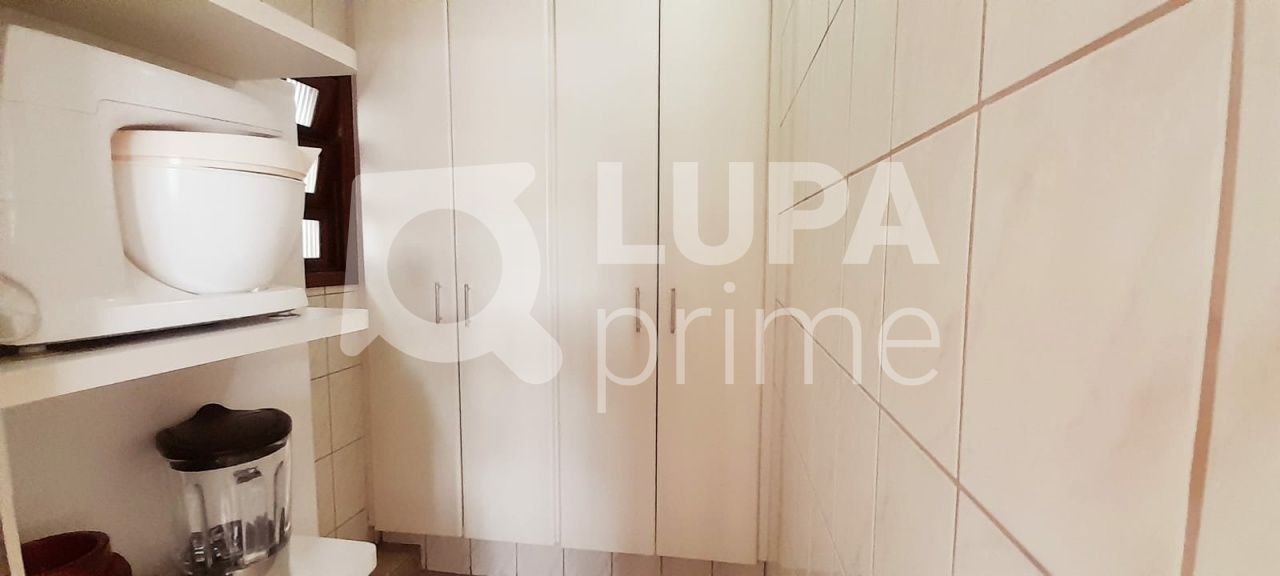 sobrado-venda-sao-paulo-jardim-tremembe-3dormitorios-8vagas-192m2-LS40022