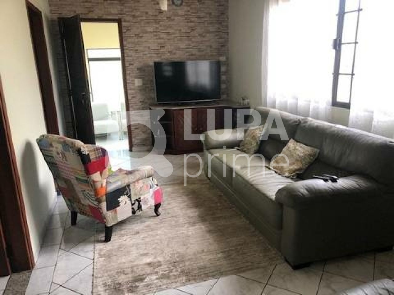 casa-terrea-venda-sao-paulo-vila-nivi-3dormitorios-2suites-7vagas-200m2-LS40041