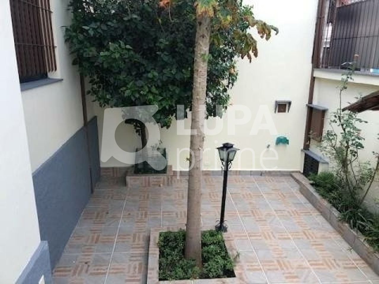 casa-terrea-venda-sao-paulo-vila-nivi-3dormitorios-2suites-7vagas-200m2-LS40041