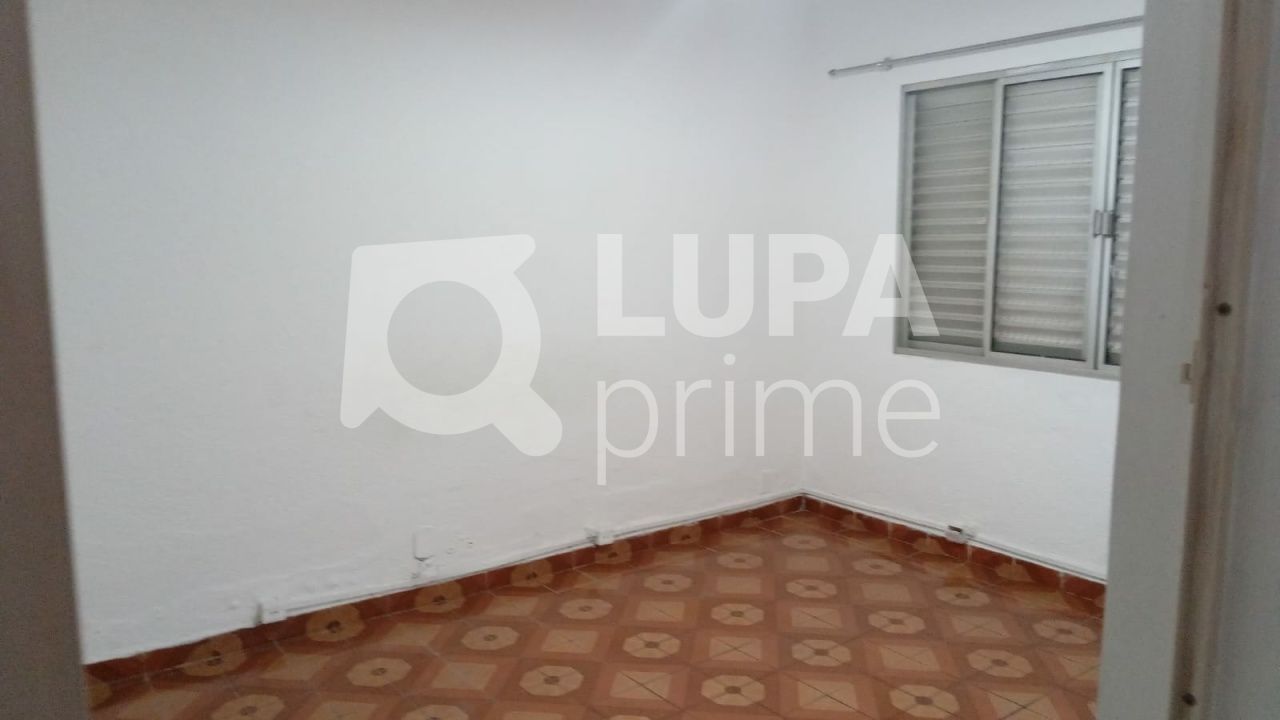 casa-terrea-venda-sao-paulo-vila-santa-terezinha-zona-norte-3dormitorios-2suites-5vagas-160m2-LS40122