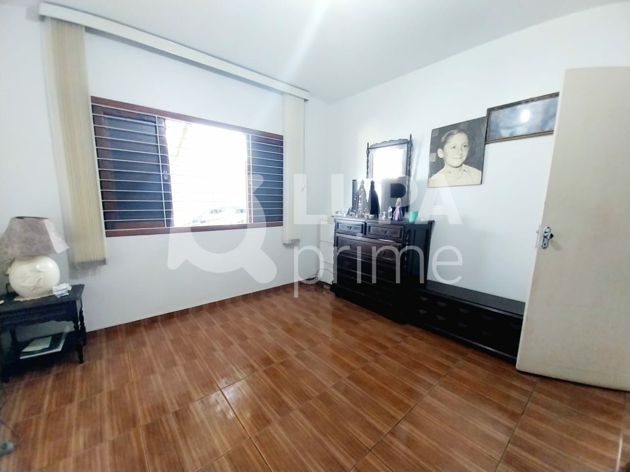 casa-terrea-venda-sao-paulo-jardim-paraiso-3dormitorios-8vagas-120m2-LS40171